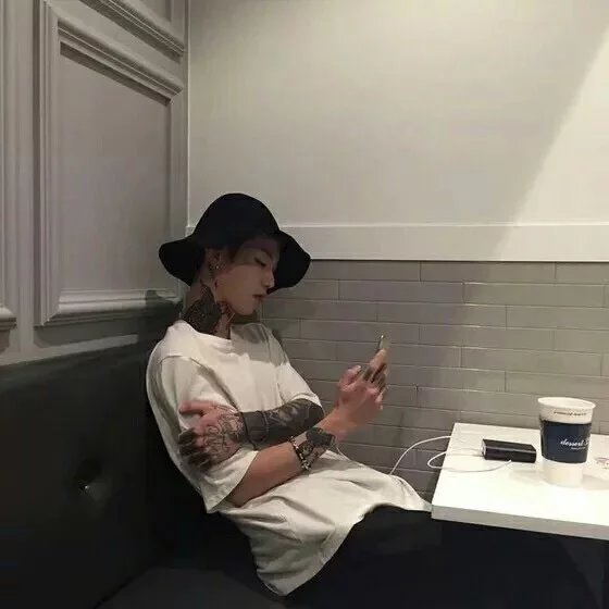 钟雯容健
